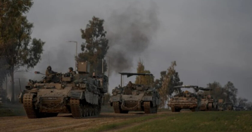 “Askush nuk është imun”/ Izraeli: Jemi në luftë, po sulmohemi nga shtatë anë